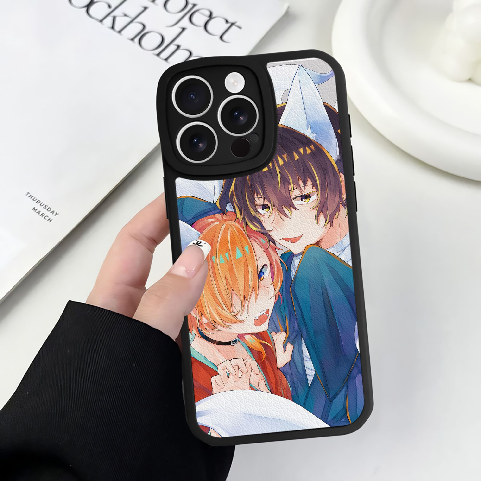 （画像用） 文豪ストレイドッグス Bungo Stray Dogs 【iPhone 16シリーズ対応】シリコンスマホケース（レザー調） 材質：シリコン